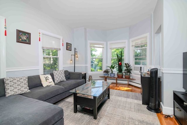 34 Spring Hill Rd, Boston, MA 02136