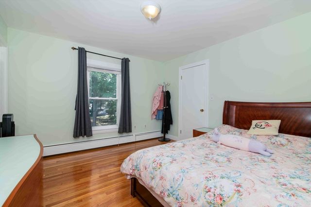 34 Spring Hill Rd, Boston, MA 02136