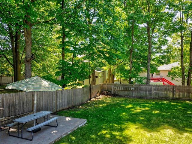 34 Spring Hill Rd, Boston, MA 02136