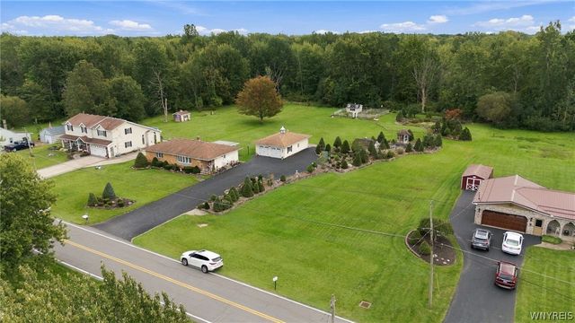 2746 Homeyer Road, Wheatfield, NY 14120