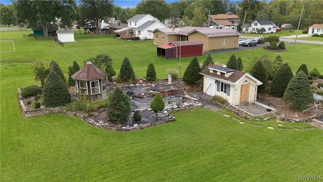 2746 Homeyer Road, Wheatfield, NY 14120