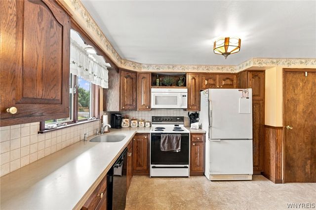2746 Homeyer Road, Wheatfield, NY 14120