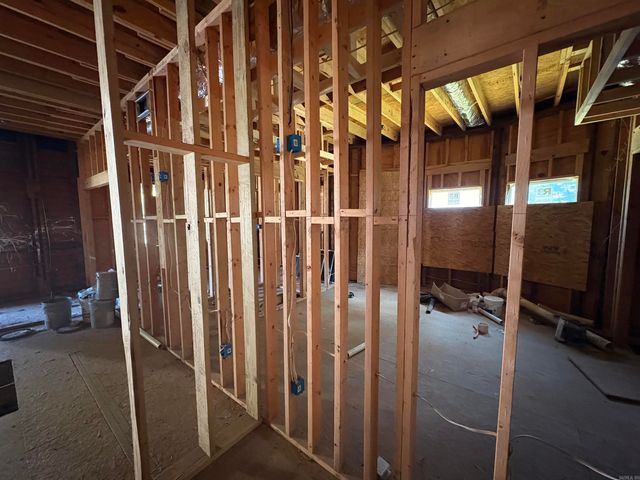 2405 S Pine Street, Little Rock, AR 72204