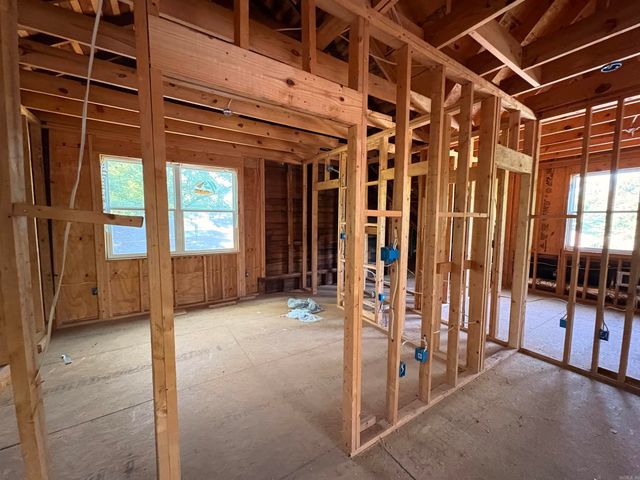 2405 S Pine Street, Little Rock, AR 72204