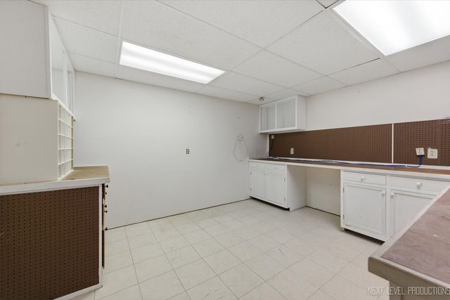 2N879 Howard Road, Maple Park, IL 60151