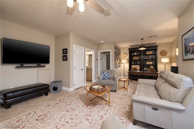 38 Strada Principale, Henderson, NV 89011