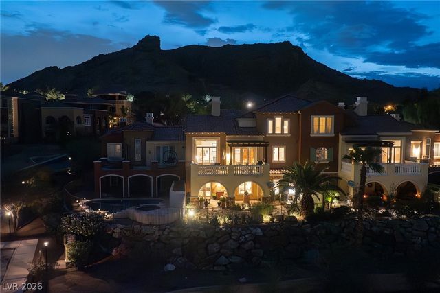 38 Strada Principale, Henderson, NV 89011