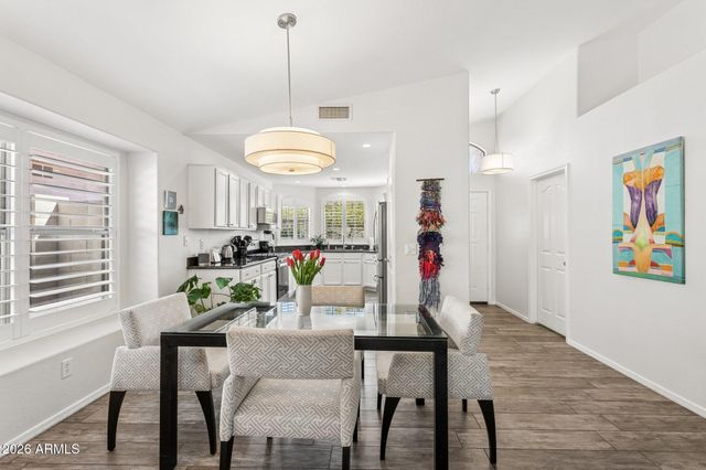 21610 N 44TH Place, Phoenix, AZ 85050