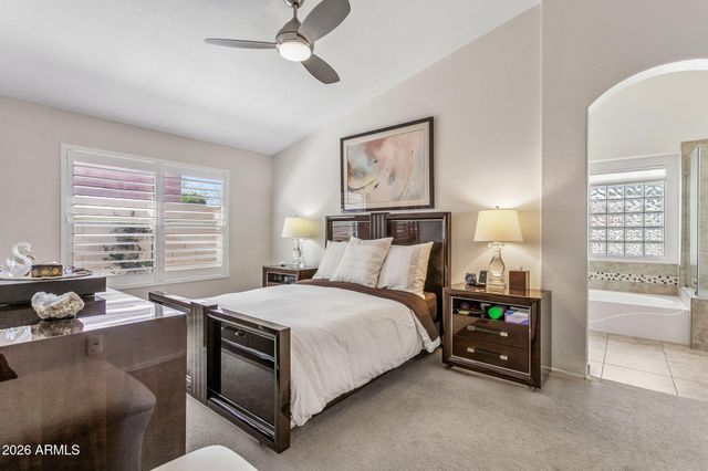 21610 N 44TH Place, Phoenix, AZ 85050