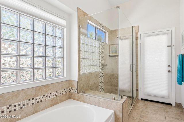 21610 N 44TH Place, Phoenix, AZ 85050