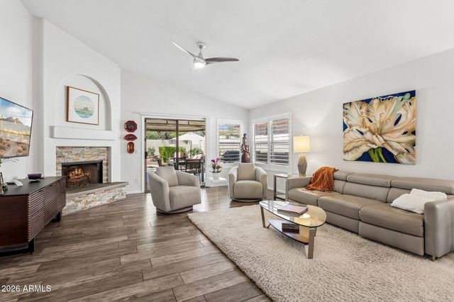 21610 N 44TH Place, Phoenix, AZ 85050