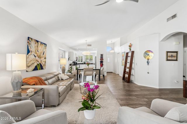 21610 N 44TH Place, Phoenix, AZ 85050