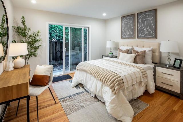 1520 Awalt Court, Los Altos, CA 94024