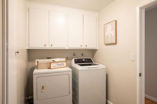 1520 Awalt Court, Los Altos, CA 94024