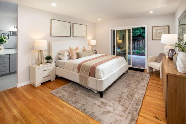1520 Awalt Court, Los Altos, CA 94024
