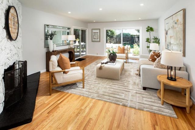 1520 Awalt Court, Los Altos, CA 94024