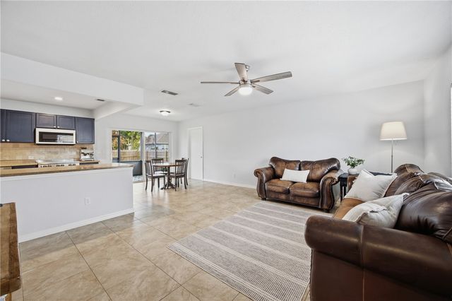 424 Fallon Drive, Port St Lucie, FL 34983