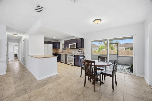 424 Fallon Drive, Port St Lucie, FL 34983