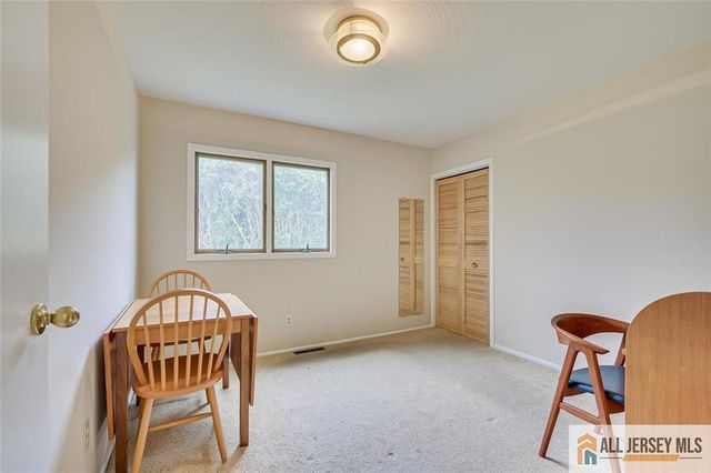 6 Waller Court, South Brunswick, NJ 08824