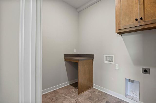 12404 W 184th Street, Overland Park, KS 66013