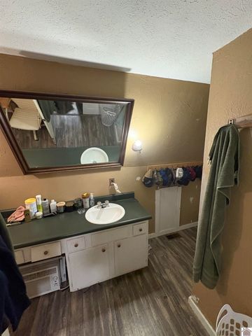 4740 Old Mayfield Rd., Paducah, KY 42003