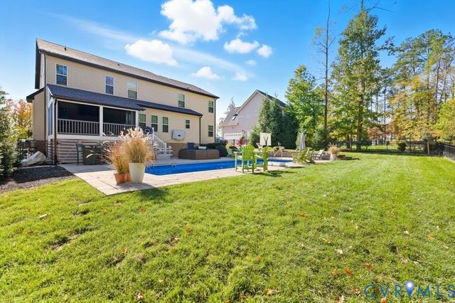 17554 Tree View Ct, Moseley, VA 23120