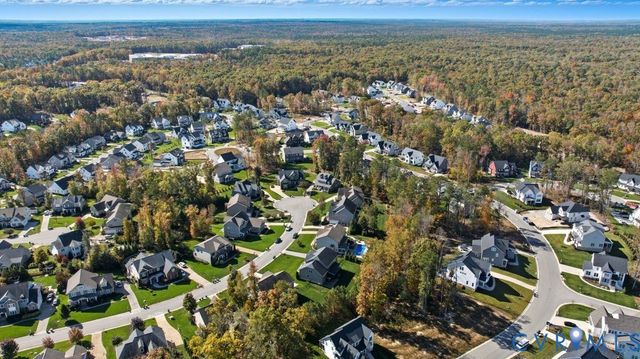 17554 Tree View Ct, Moseley, VA 23120