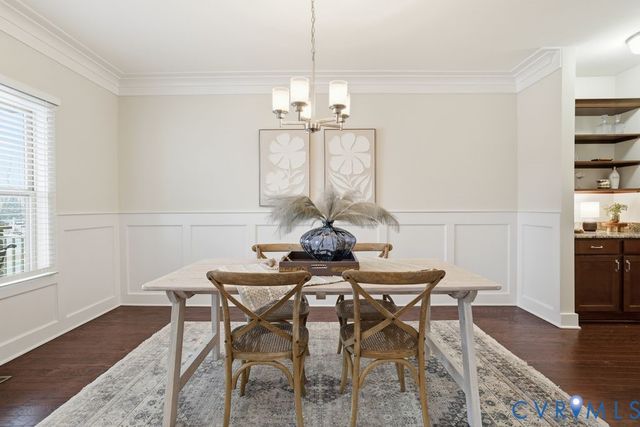 17554 Tree View Ct, Moseley, VA 23120