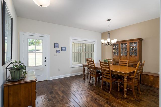 420 Meadow Circle, Ellijay, GA 30540