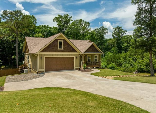 420 Meadow Circle, Ellijay, GA 30540