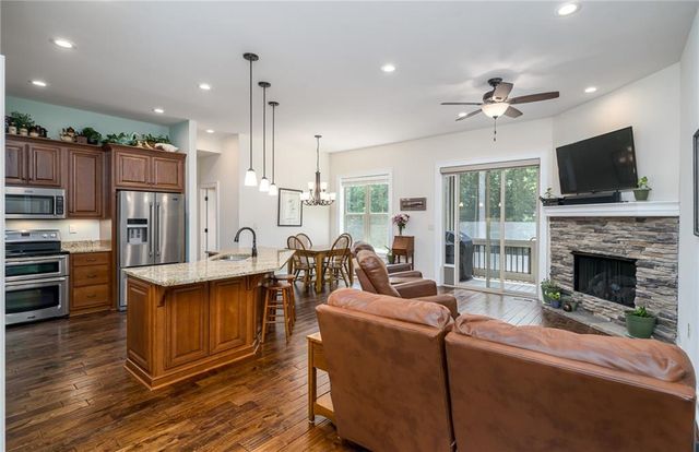 420 Meadow Circle, Ellijay, GA 30540