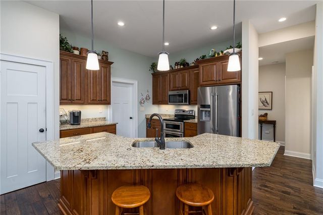 420 Meadow Circle, Ellijay, GA 30540