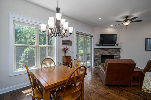 420 Meadow Circle, Ellijay, GA 30540