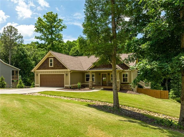 420 Meadow Circle, Ellijay, GA 30540