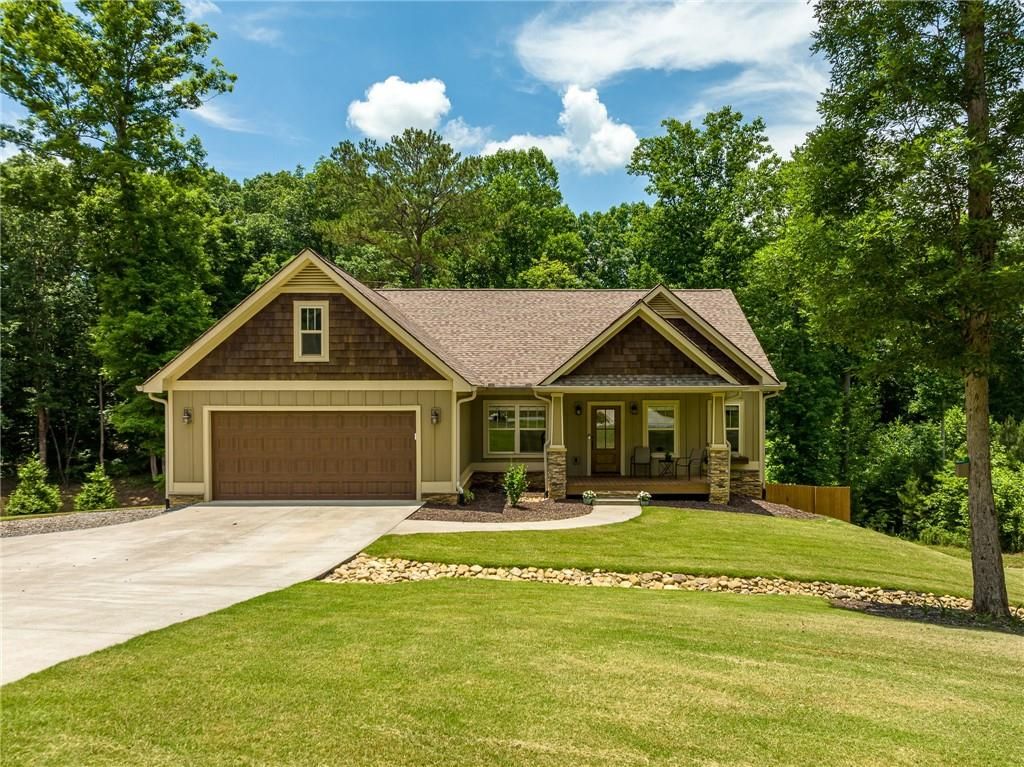 420 Meadow Circle, Ellijay, GA 30540