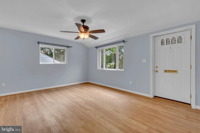 6944 DECATUR PL, Hyattsville, MD 20784