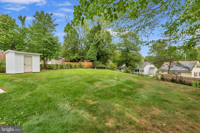 6944 DECATUR PL, Hyattsville, MD 20784