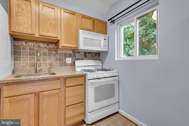 6944 DECATUR PL, Hyattsville, MD 20784