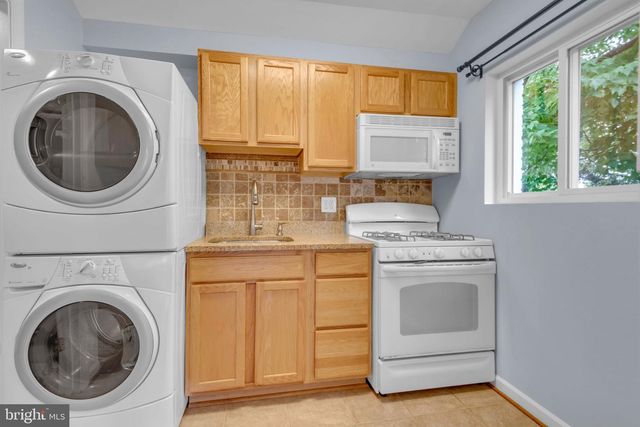 6944 DECATUR PL, Hyattsville, MD 20784