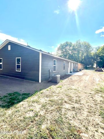 1201&1203 Franklin St, Sarcoxie, MO 64862