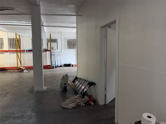 1626 Silva Street, Honolulu, HI 96819