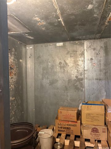 1626 Silva Street, Honolulu, HI 96819