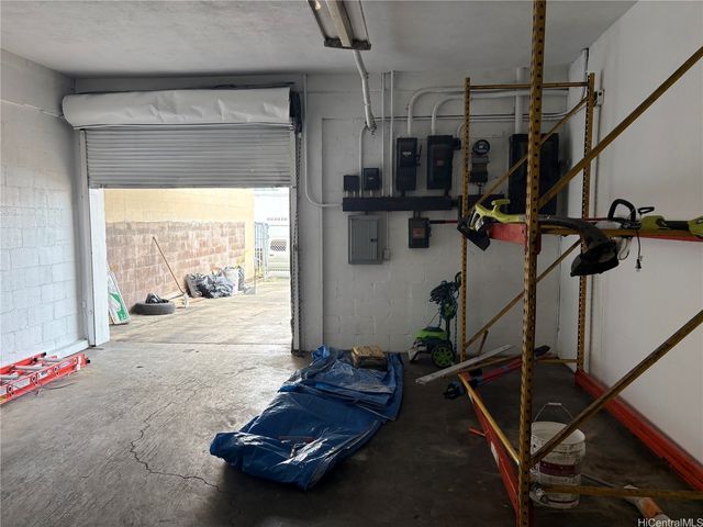 1626 Silva Street, Honolulu, HI 96819