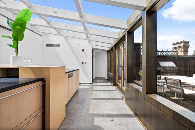 314 Commonwealth Ave PH, Boston, MA 02115