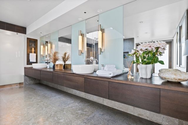 314 Commonwealth Ave PH, Boston, MA 02115