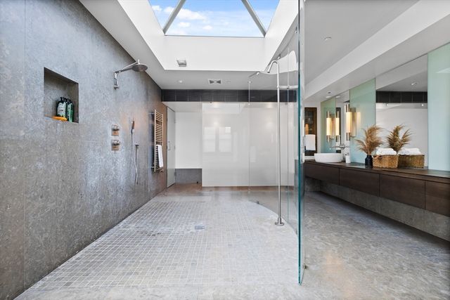 314 Commonwealth Ave PH, Boston, MA 02115