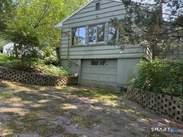185 Green Hill Lane, Cheshire, CT 06410