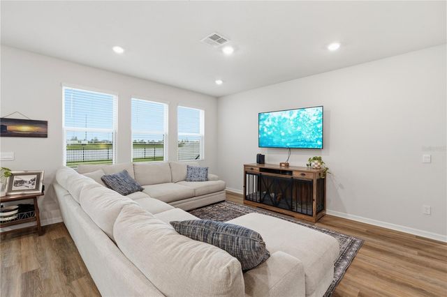 5117 ROSADO RUN, Bradenton, FL 34211