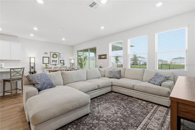 5117 ROSADO RUN, Bradenton, FL 34211