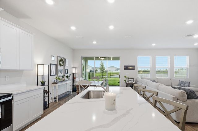 5117 ROSADO RUN, Bradenton, FL 34211